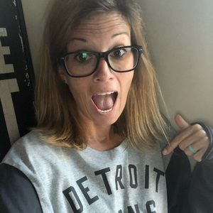 Meet your Posher, Juleeia